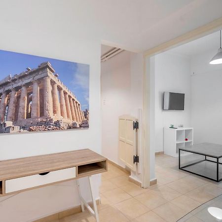 Apartment 1Km From Acropolis Filoppapou Hill Athen Eksteriør billede