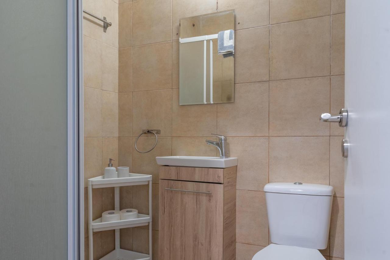 Apartment 1Km From Acropolis Filoppapou Hill Athen Eksteriør billede